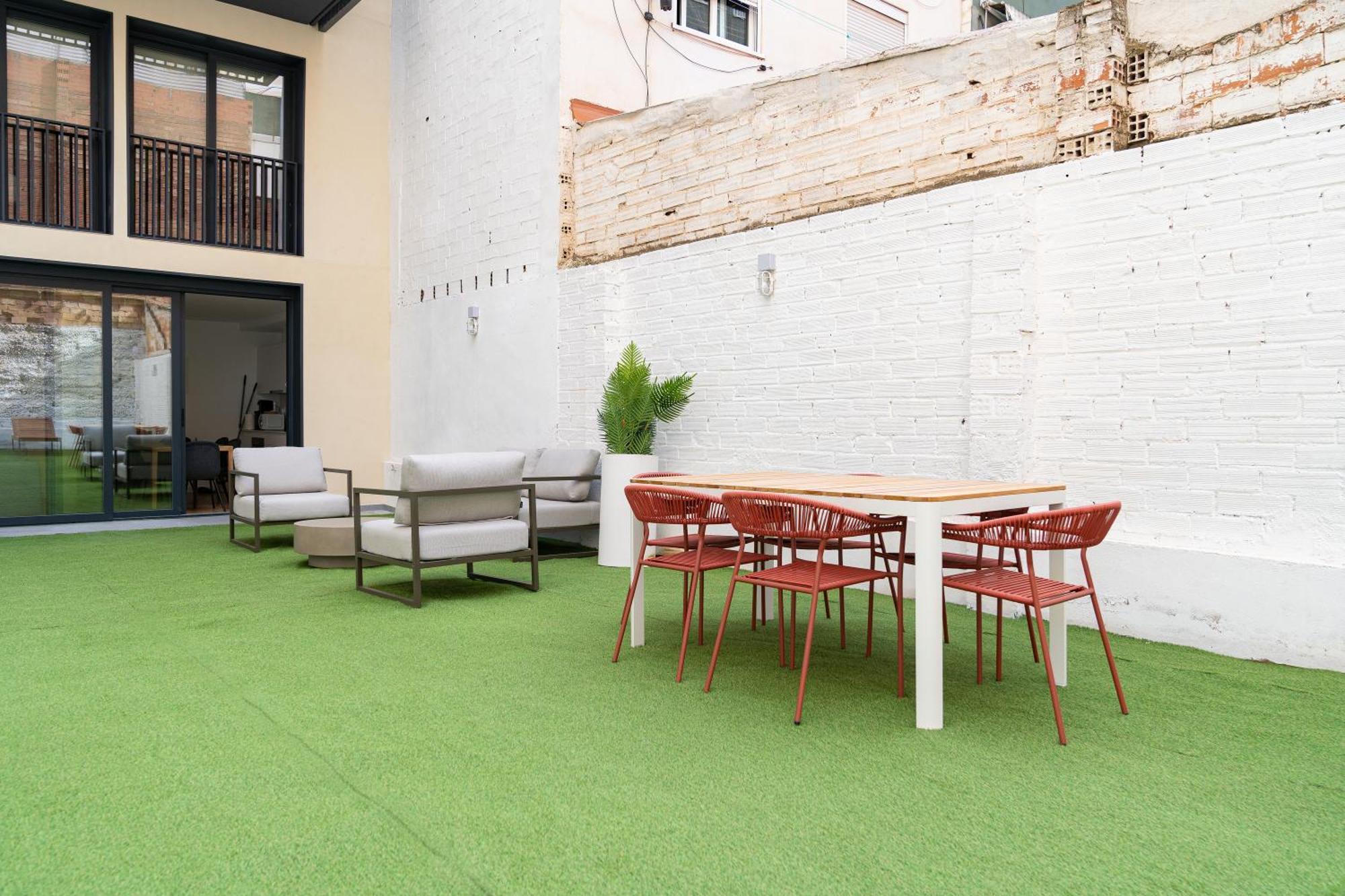 Stay U-Nique Apartments Albeniz Bcn L'Hospitalet de Llobregat Ngoại thất bức ảnh