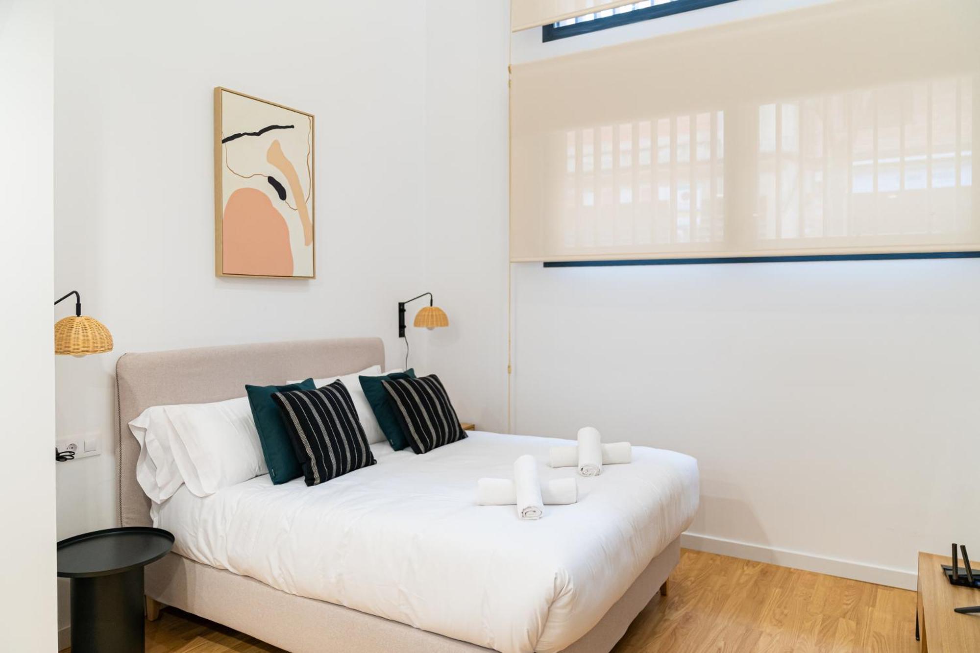 Stay U-Nique Apartments Albeniz Bcn L'Hospitalet de Llobregat Ngoại thất bức ảnh