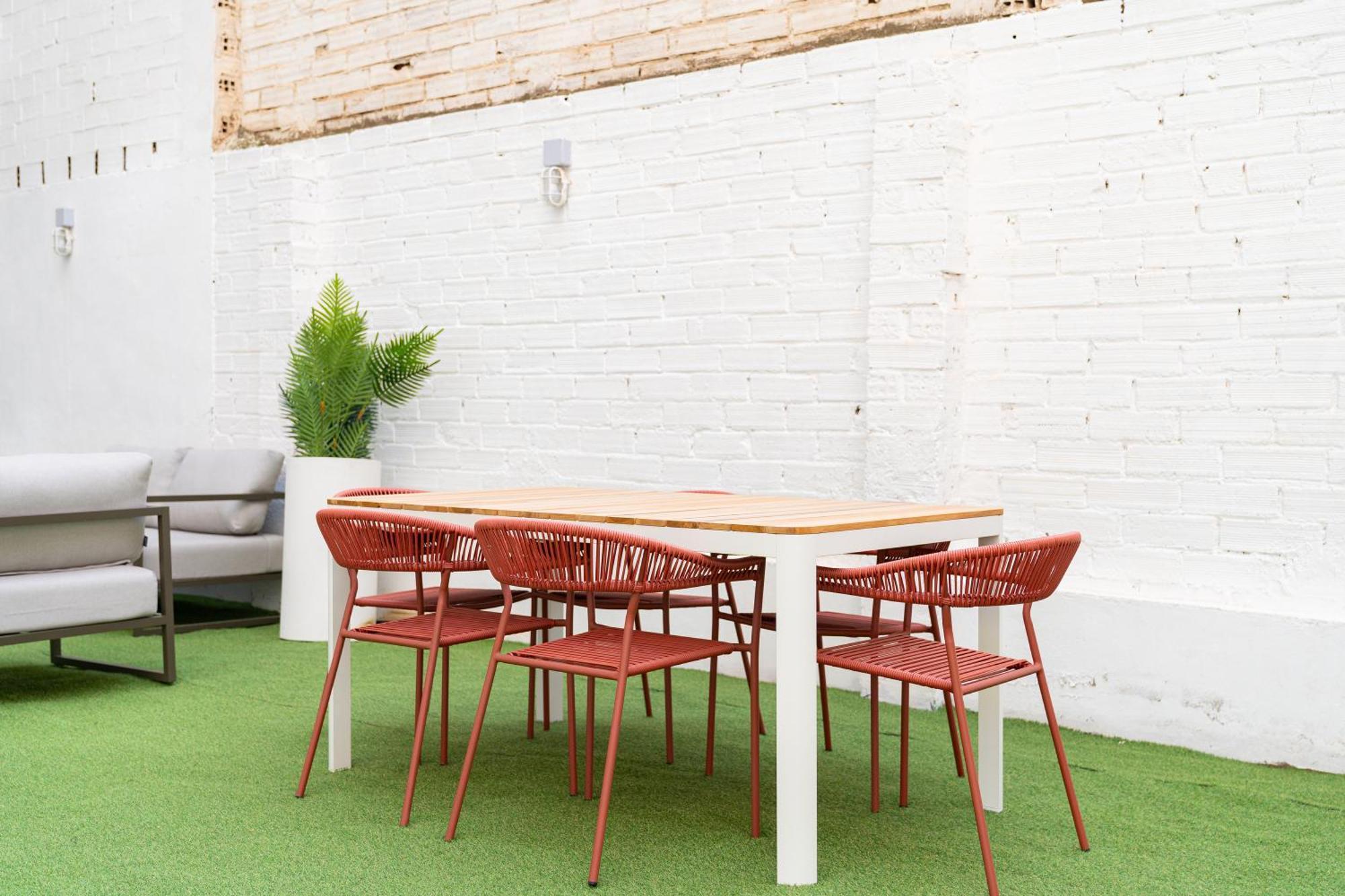 Stay U-Nique Apartments Albeniz Bcn L'Hospitalet de Llobregat Ngoại thất bức ảnh