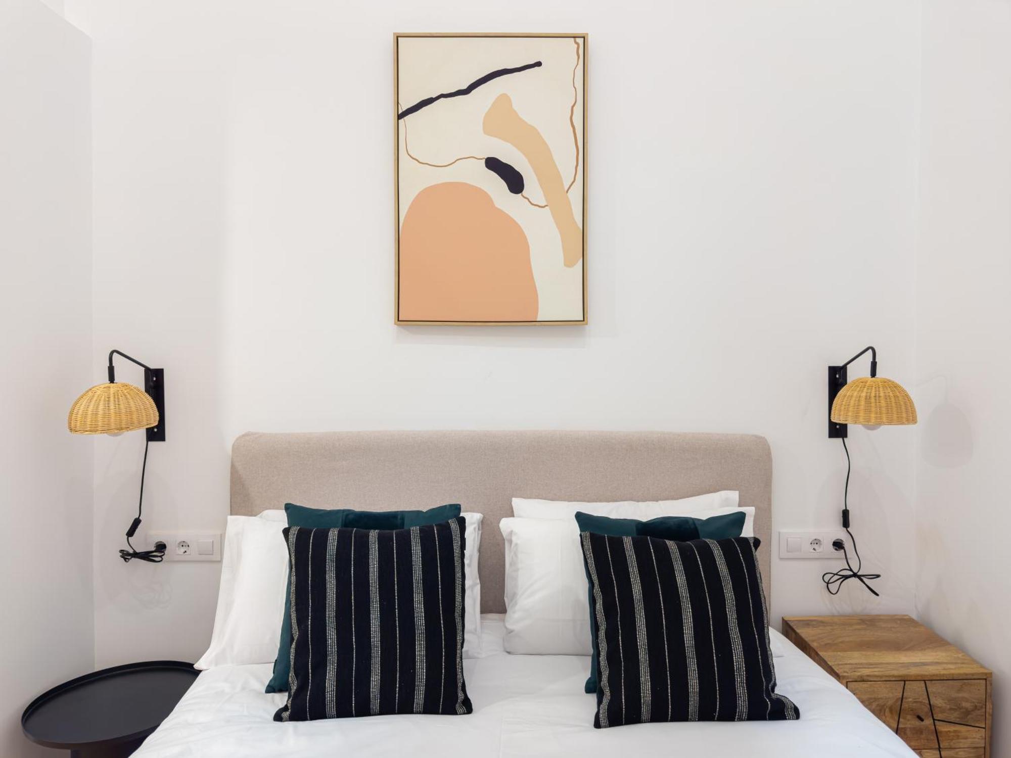 Stay U-Nique Apartments Albeniz Bcn L'Hospitalet de Llobregat Ngoại thất bức ảnh