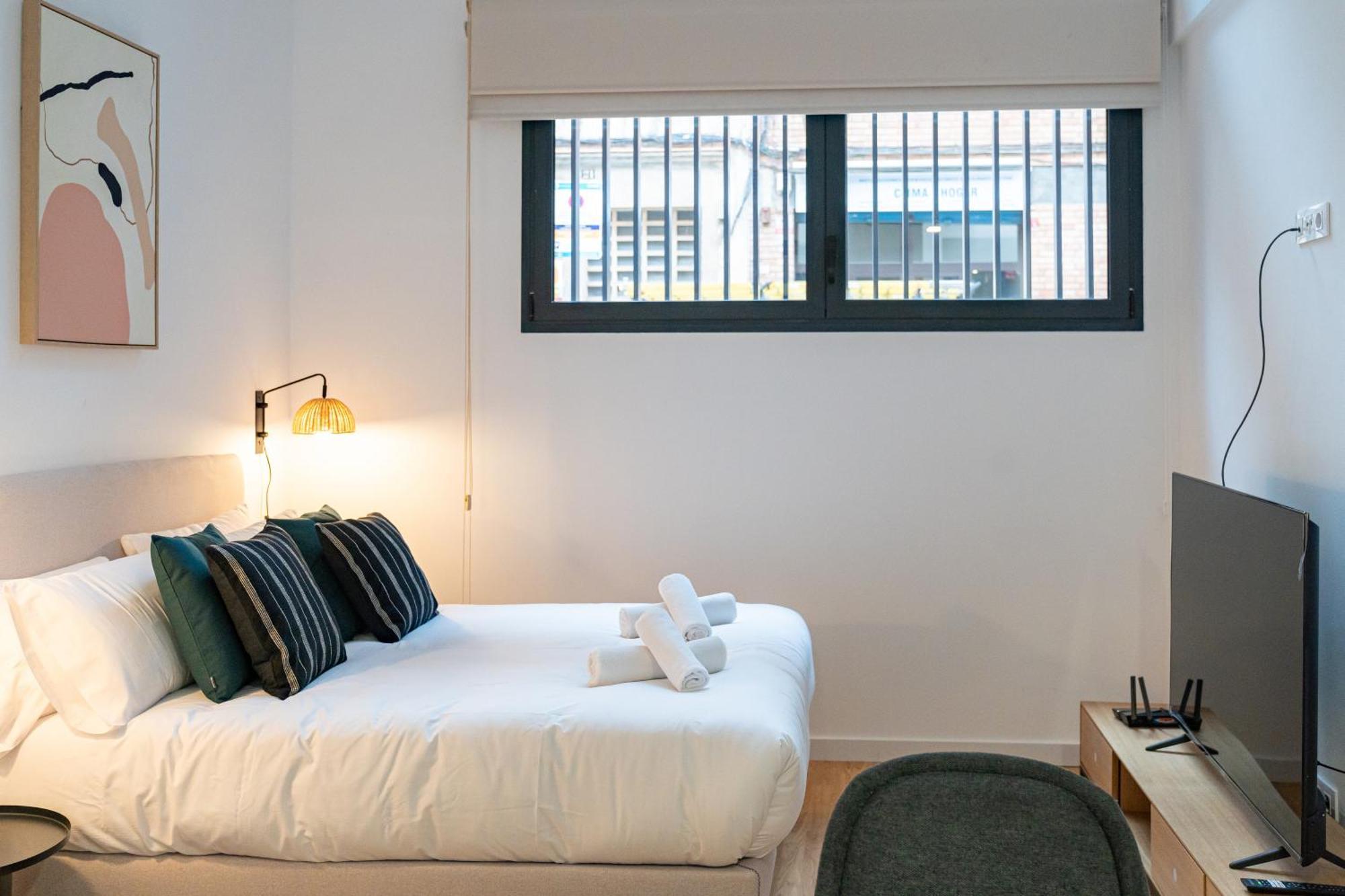 Stay U-Nique Apartments Albeniz Bcn L'Hospitalet de Llobregat Ngoại thất bức ảnh