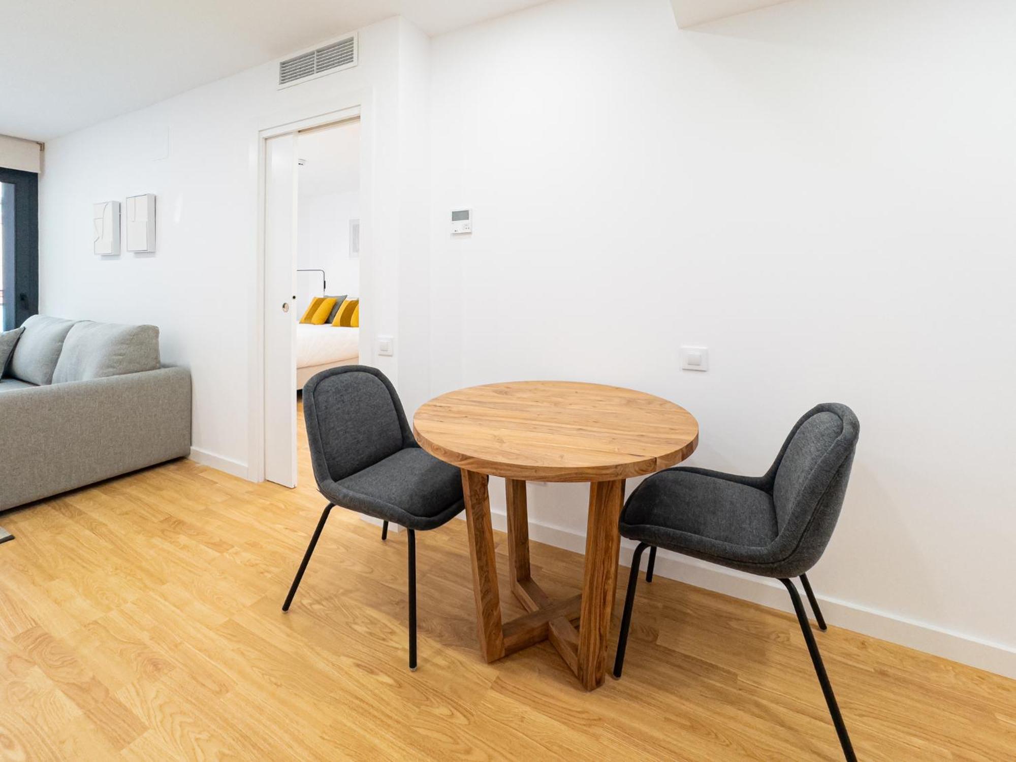 Stay U-Nique Apartments Albeniz Bcn L'Hospitalet de Llobregat Ngoại thất bức ảnh